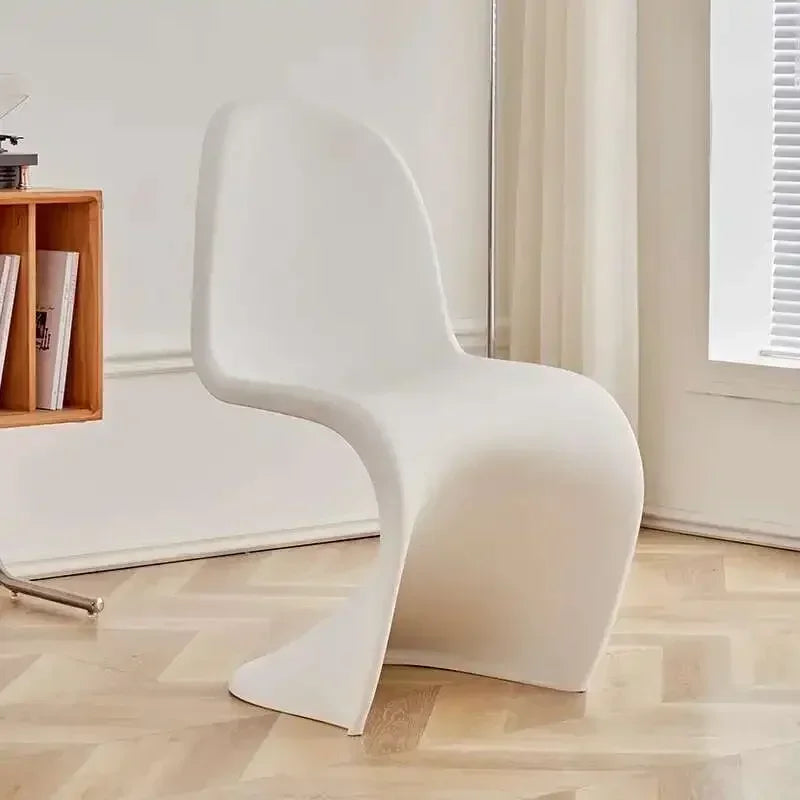 Transparent Plastic Chair Living Room Relax Backrest Waiting Cafe Chair Hotel Acrylic Design Dining Stool Nordic Furniture