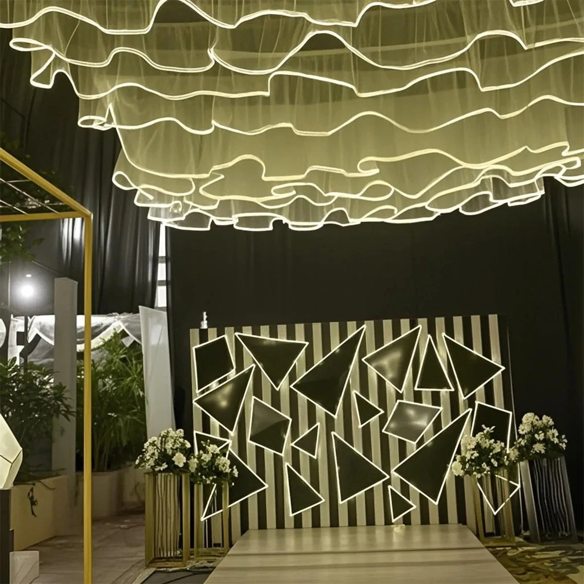 Glowing Curtain for Wedding Ceiling Decor, White Wave Tulle Fabric with Lights, Romantic Party Christmas Event Decoration