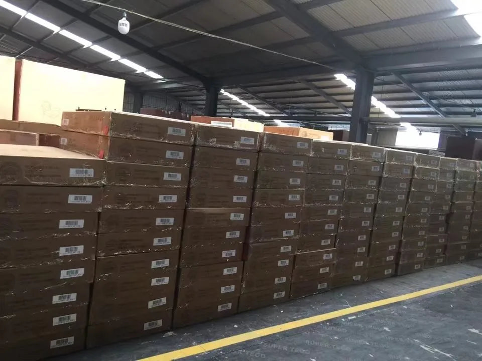 Cast Aluminum Outdoor Furniture Outdoor Bench in Garden