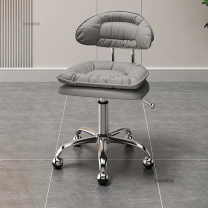 Italian Professional Barber Chairs for Beauty Salon Furniture Barber Chair Minimalist Lift Backrest Salon Chair for Hair Stylist