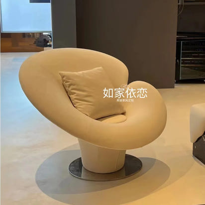 Minimalist designer fiberglass special-shaped calla lily flower chair model room living room lobby reception leisure sofa