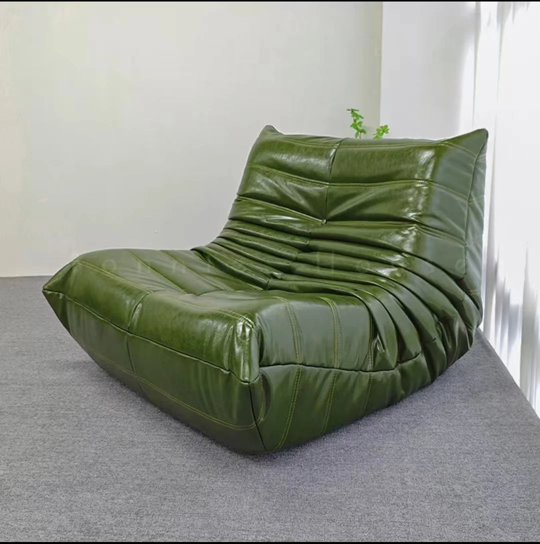 Super cool single seater caterpillar sofa, fashionable, luxurious, and grand, is a super good household decoration that is neede
