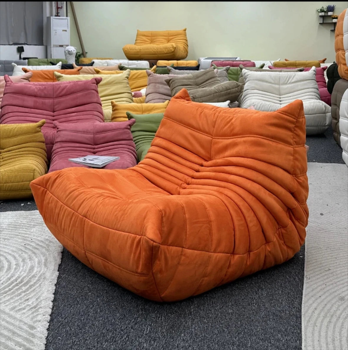 Lazy sofa, togo caterpillar sofa, light luxury, simple Internet celebrity creative chair, suede freehand space recliner