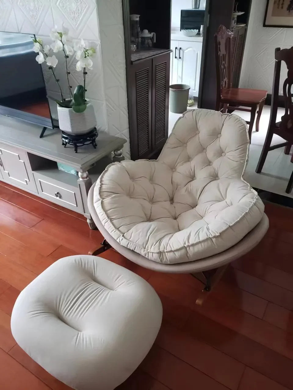 Elegant Nordic Rocking Chair for Living Room Single Penguin Chair Cozy Lazy Sofa Stylish Lounge Chair for Balcony and Patio