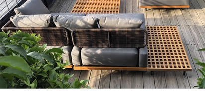 Italian Style Modern Garden Sofas Designer Simplicity Waterproof and Sunscreen Garden Sofas Luxury Outdoor Furniture Divano FYOS