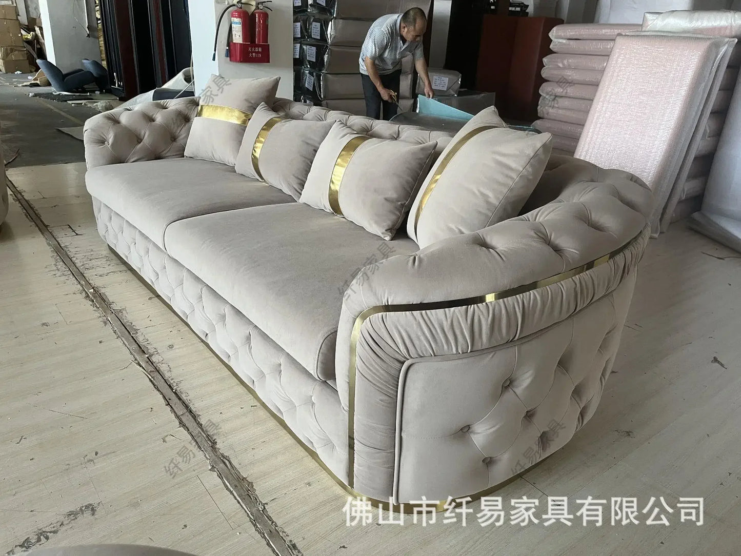 05-American fabric buckle sofa European light luxury velvet simple straight sofa