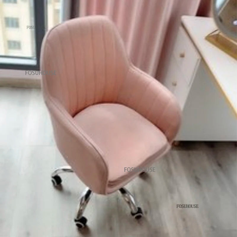 Computer Chair Nordic Household Comfortable Office Chair Bedroom Furniture Designer Backrest Study Swivel Pulley Gaming Chair
