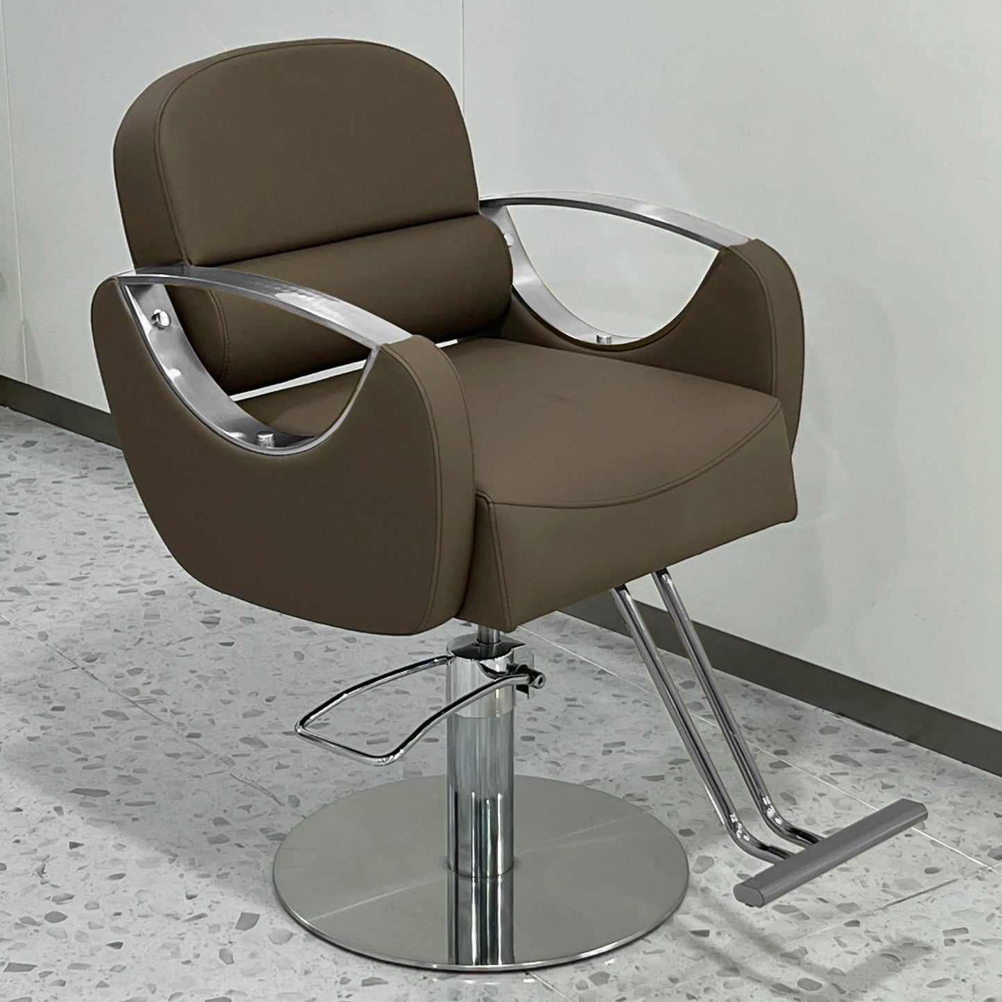 Shop Modern Barber Chair Design Nordic Luxury Chic Barber Chair Slim Style Krzesło Fryzjerskie Salon Furniture
