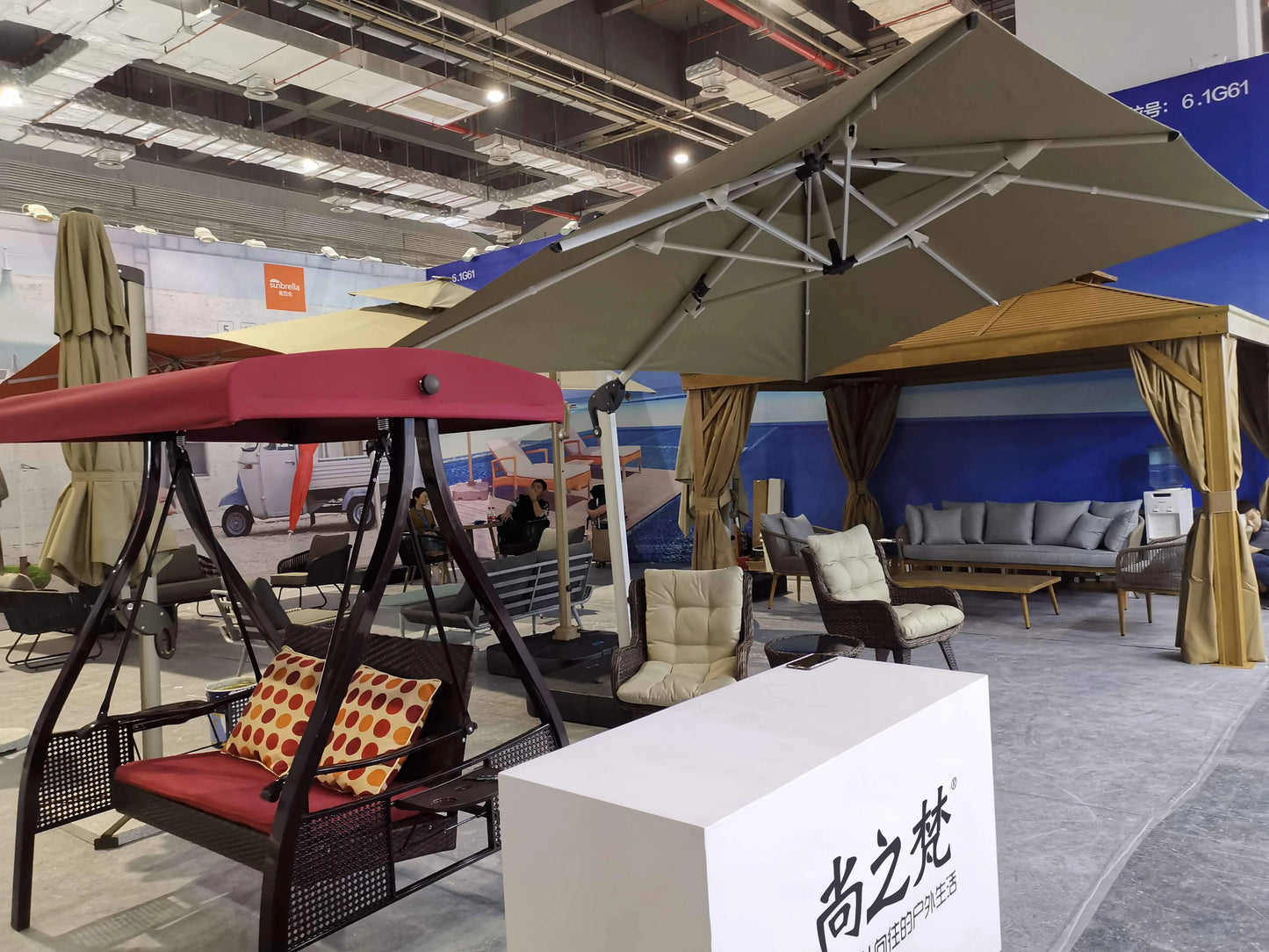 New Style Patio Swings Indoor Hanging Swing Chair Outdoor Furniture Bedroom Garden Nest Egg Chair Customized