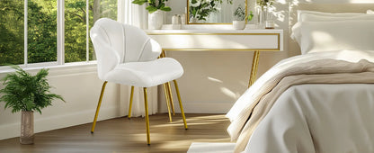 Velvet Accent Chair with Shell-Shaped Backrest, Modern Armchair with Gold Metal Legs for Dressing Room/Bedroom/Living Room