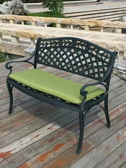 Cast Aluminum Outdoor Furniture Outdoor Bench in Garden