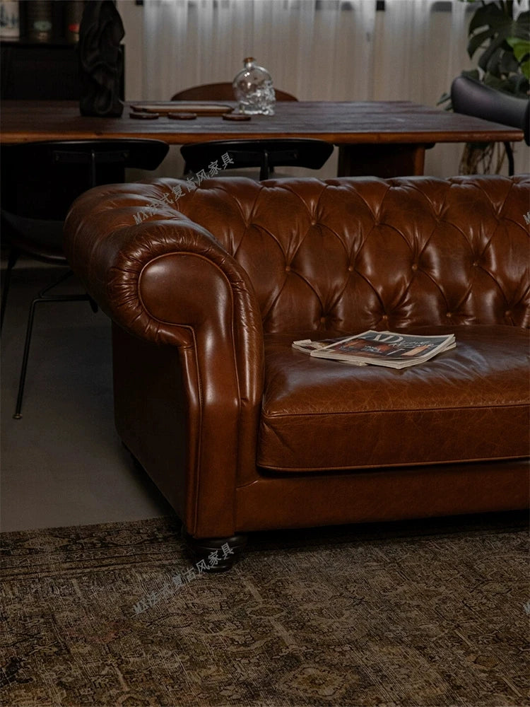 French vintage style button-tufted sofa, classic American cigar bar Burton sofa, mid-century whiskey straight-line sofa