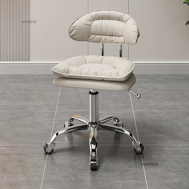 Italian Professional Barber Chairs for Beauty Salon Furniture Barber Chair Minimalist Lift Backrest Salon Chair for Hair Stylist