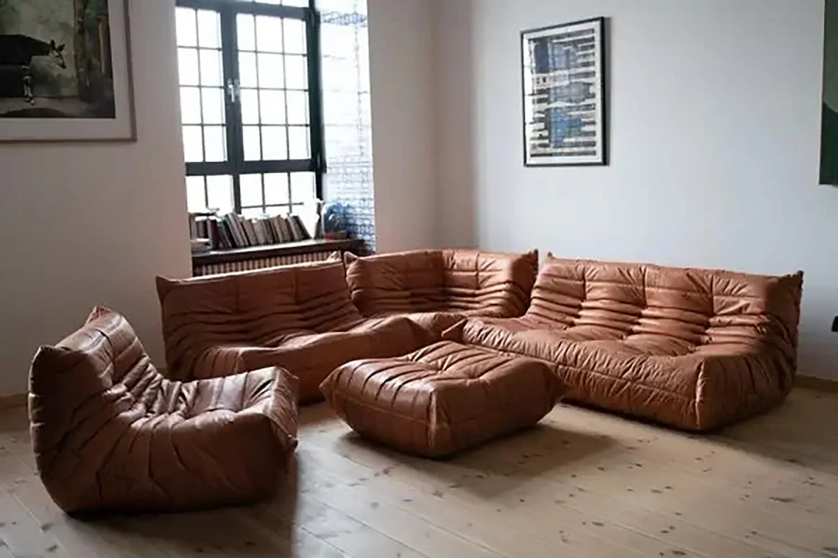 Leather caterpillar sofa set is very practical for living rooms, bedrooms, hotels, and businesses,