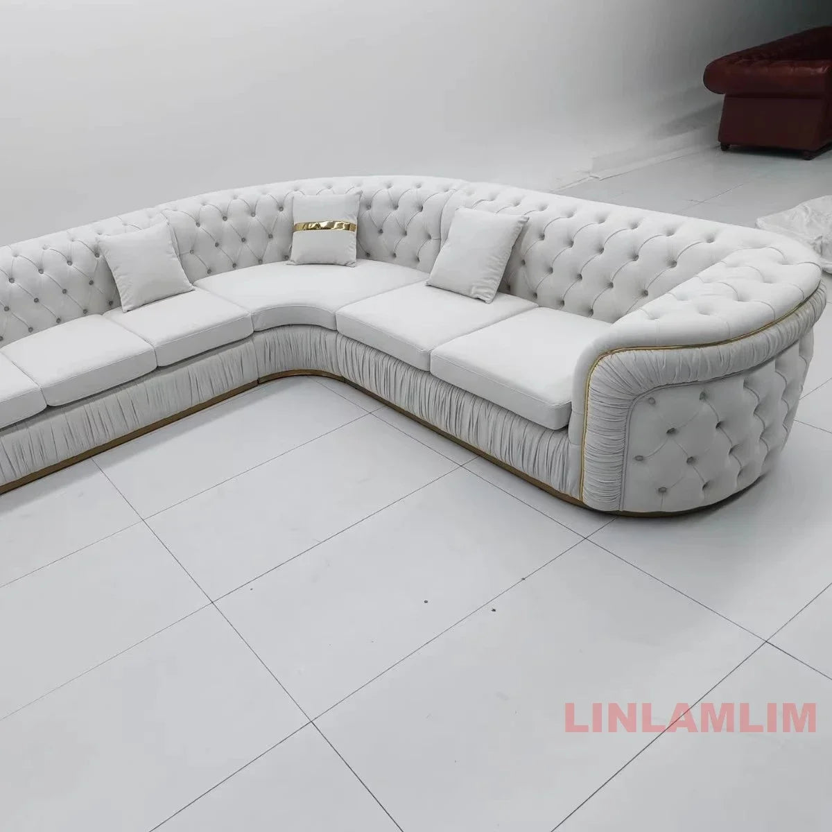A Luxury Chesterfield Sectional Sofa Set With Cloth Buttons And Fabric Modular Couch With Gold Stainless Steel Base, 3-seater So