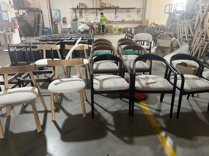 Light luxury sofa leather sofa luxury high-end new modern senior living room new Chinese European and American sofa