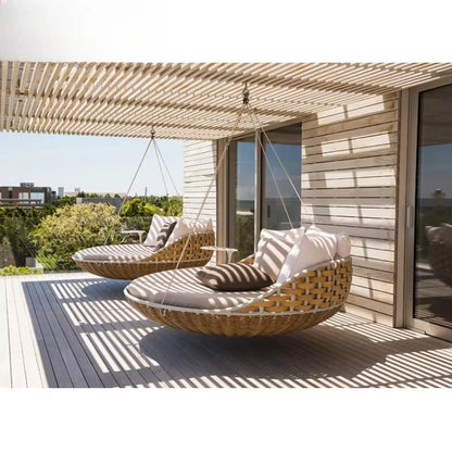 Hotel Outdoor Rattan Hanging Bed Patio Swing Chair Wicker Furniture Porch Swing Bed