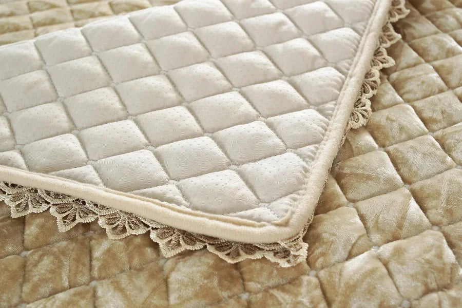 Embroidery Lace Sofa Cushion Gold Velvet Hemline Sofa Cover Autumn Winter European Couch Cover Solid Color Checkered Sofa Mat