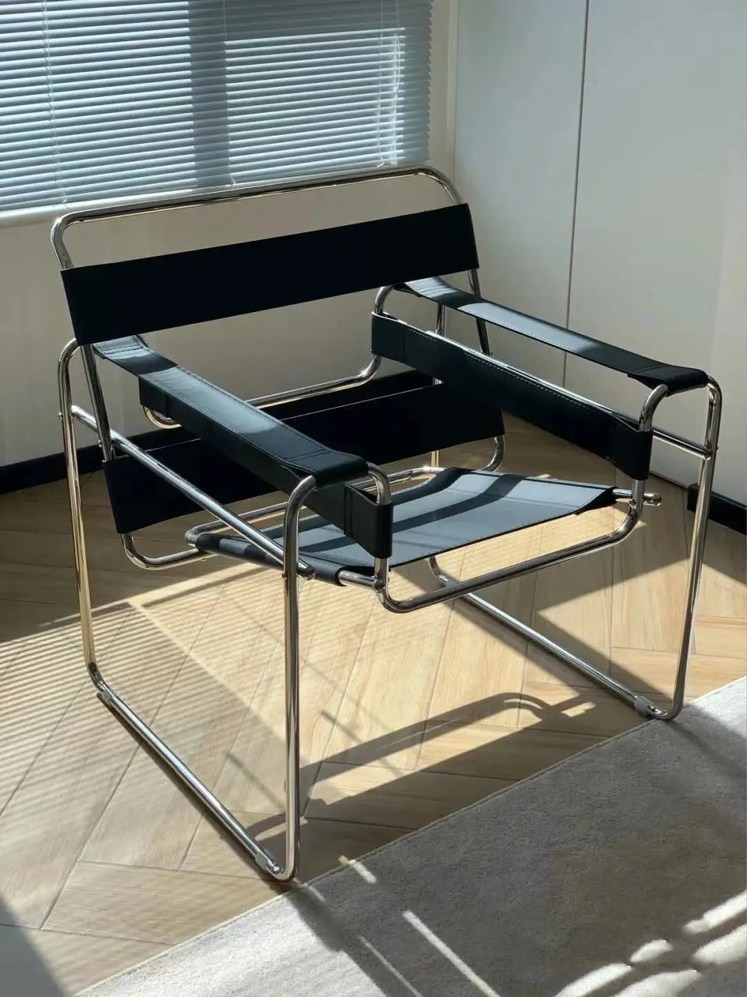 Bauhaus Tubular Steel Leather Sling Chair Mid Century Modern Lounge Armchair Iconic Minimalist Accent Seating