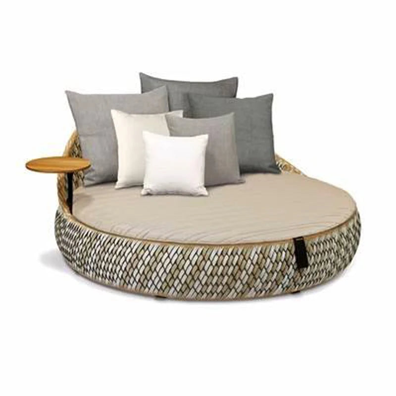 Modern Waterproof Rattan Sofa Patio Furniture Outdoor Furniture Big Round Outdoor Rattan Sun Beds